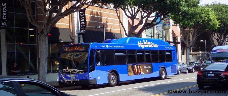 Santa Monica / 4th -- route #1 -- Big Blue Bus 1341