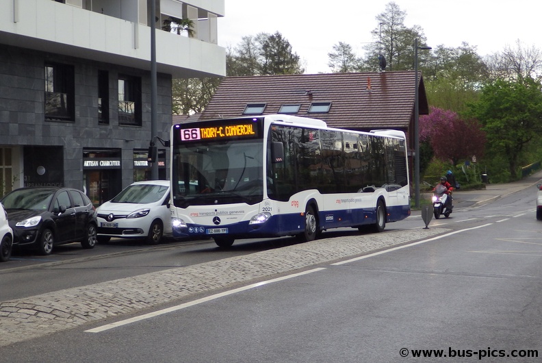 Saint-Genis-Lion -- ligne 66 -- RDTA 581U (TPG 2021)