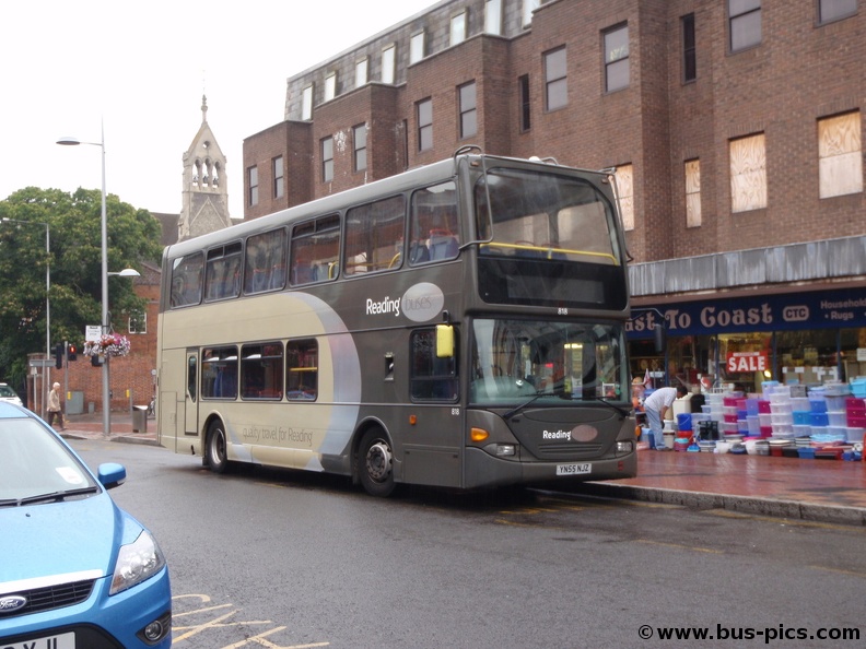 Reading Buses 818