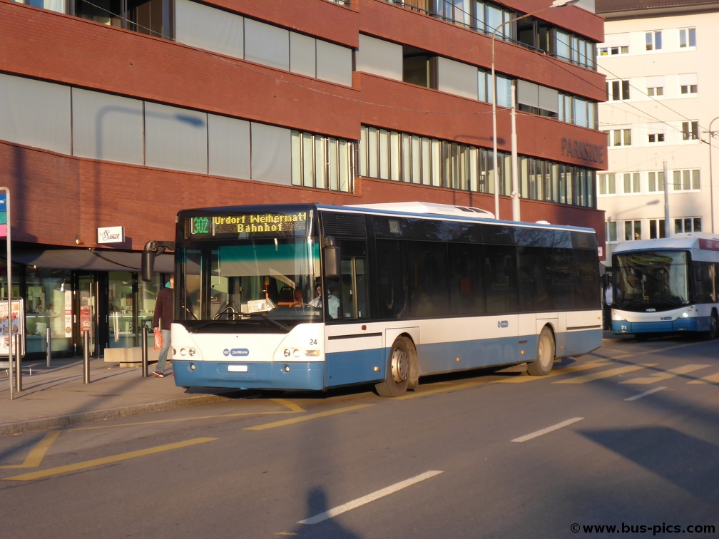 Schlieren Zentrum / Bahnhof -- Linie 302 -- Limmat Bus (VBZ) 24