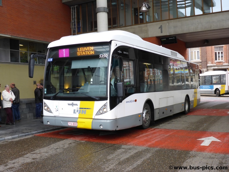 Leuven Station -- lijn 1 -- De Lijn 5350