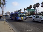Maxella / Lincoln -- route R3 -- Big Blue Bus 4090