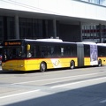 Bern, Schanzenstrasse -- Linie 101 -- Autoverkehr 8 / PostAuto 10071